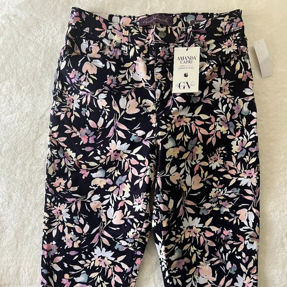Gloria Vanderbilt Floral Print Capris Womens 10 Trendy Casual Stylish Pants NEW - Picture 1 of 7
